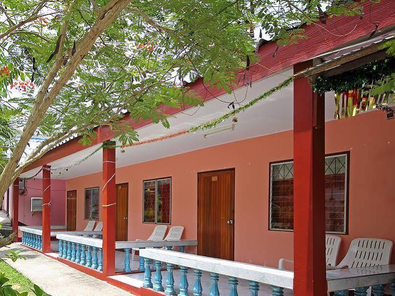 Gypsy Bungalow Islas Phi Phi Exterior foto